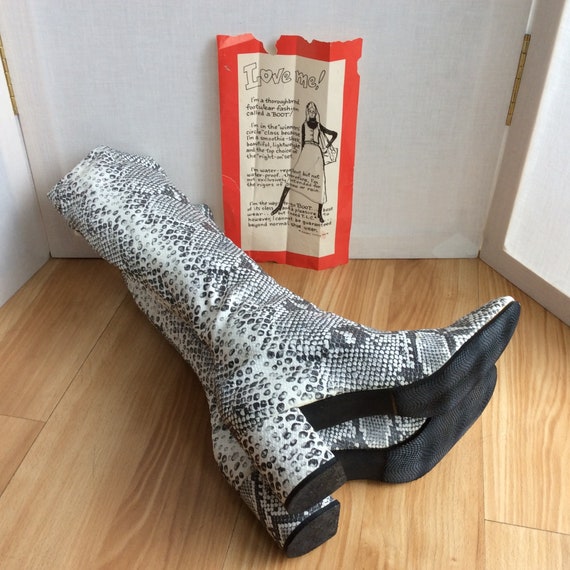 Ultra rare snake print gogo go go boots 60s mod s… - image 9