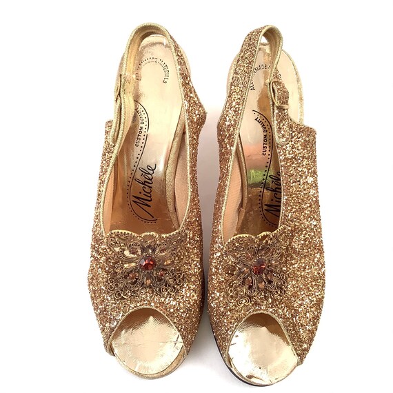 Vintage 50s platform gold glitter 60s heels shoes… - image 8