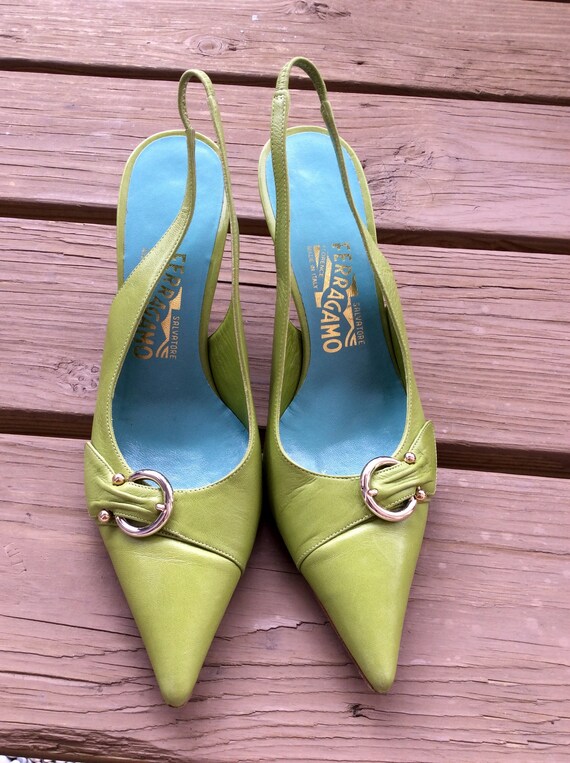 Vintage lime green pumps shoes designer 