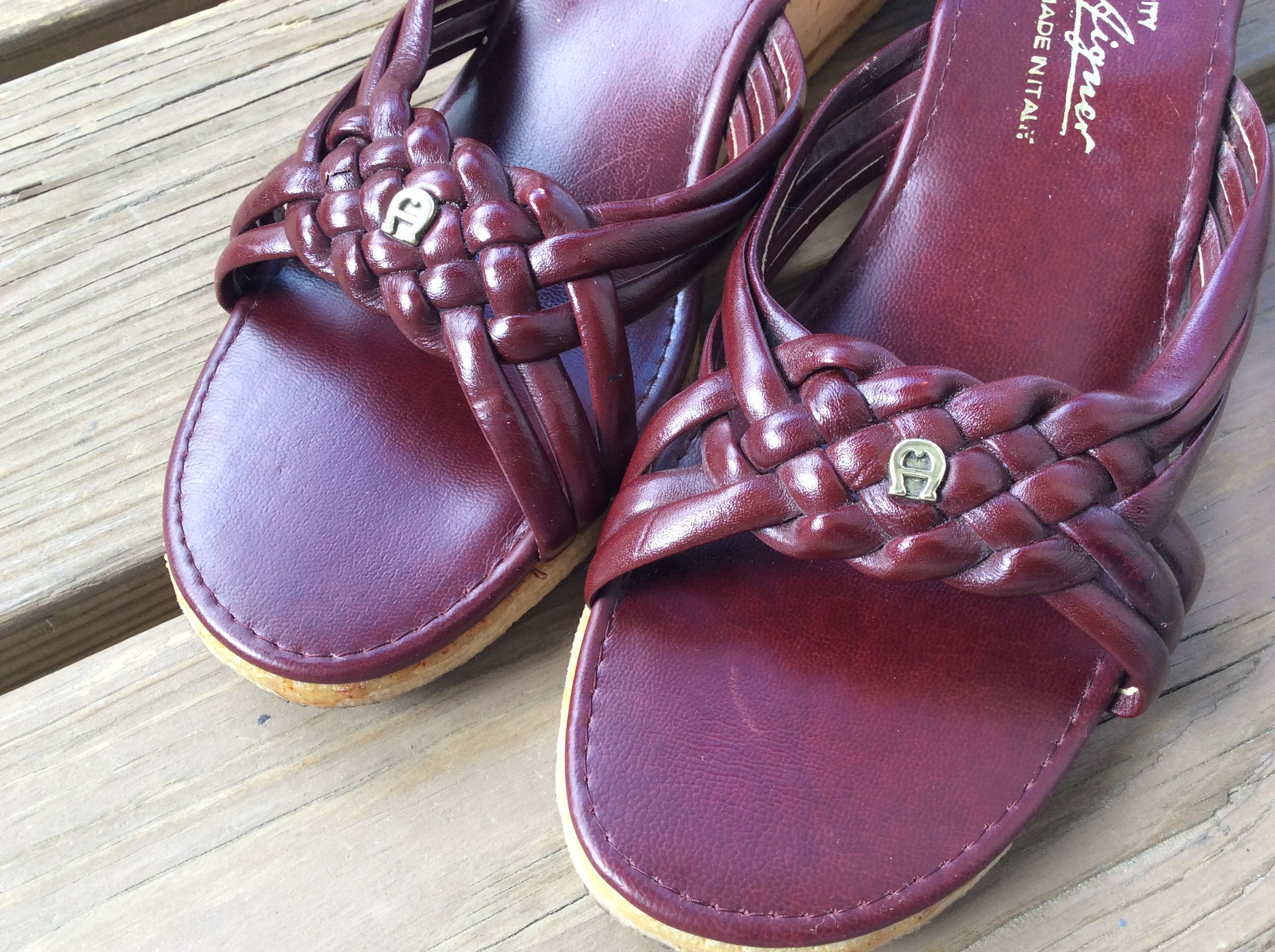 Vintage aigner hotsell sandals
