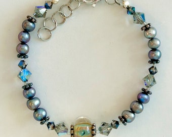 Dark Grey Pearl & Lampwork Bead Bracelet