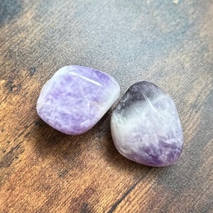 Large Chevron Amethyst Palm Stones