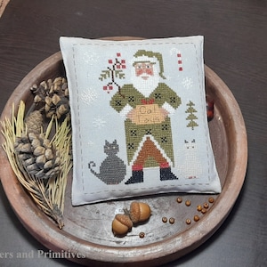Primitive Christmas cross stitch pattern pdf download, Samplers and Primitives, Christmas cat cross stitch bowl filler, Santa cats kittens