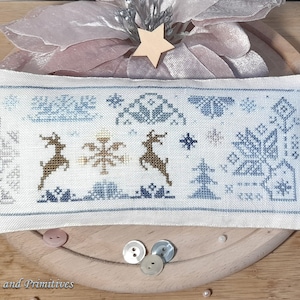 Primitive Christmas cross stitch pattern pdf download, Samplers and Primitives, Christmas Quaker cross stitch bowl filler, Bible Christmas