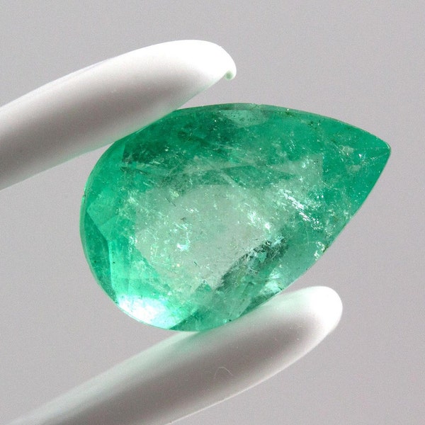 1.4 Carat Pear Shape Natural Colombian Emerald Loose Gemstone***20% OFF May Birthstone Event