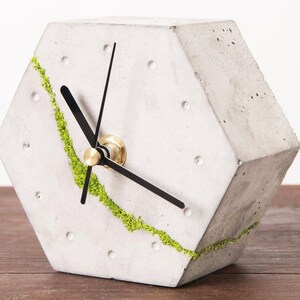 Hexagon Concrete Desk Clock with Moss