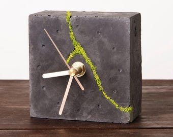 Black Square Concrete Desk Clock with Moss