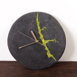 Concrete Wall Clock with Moss, Round Dark Gray Clock, Handmade Minimalist Decor