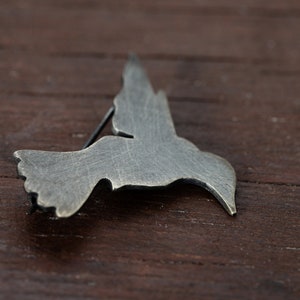 Handcrafted Small Hummingbird Pin - Charming Gift Idea