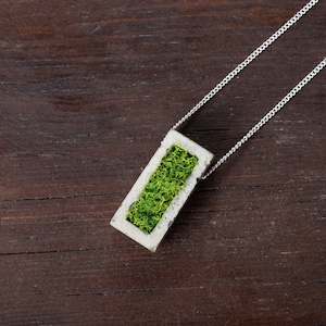 Geometric Concrete Necklace with Touch of Nature - Stylish Gift Idea