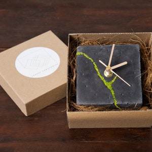Minimalist concrete desk clock with Scandinavian moss | Modern concrete clock | Square table clock | Home decoration