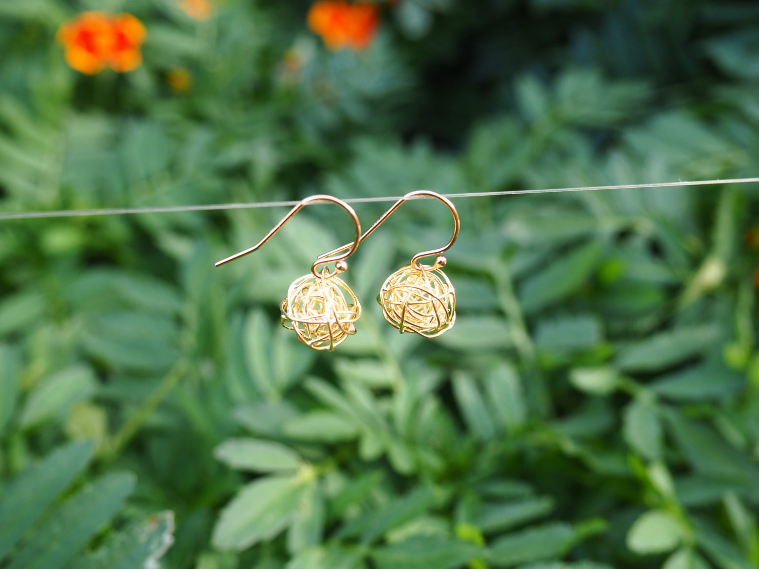 Gold KNOT Earrings Gold Love Knot Earrings Tie the Knot Etsy