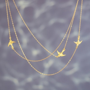 FLYING BIRDS Necklace in Sterling Silver, Gold Filled or Rose Gold • Layered Necklace • Movement Necklace • Three Birds Necklace