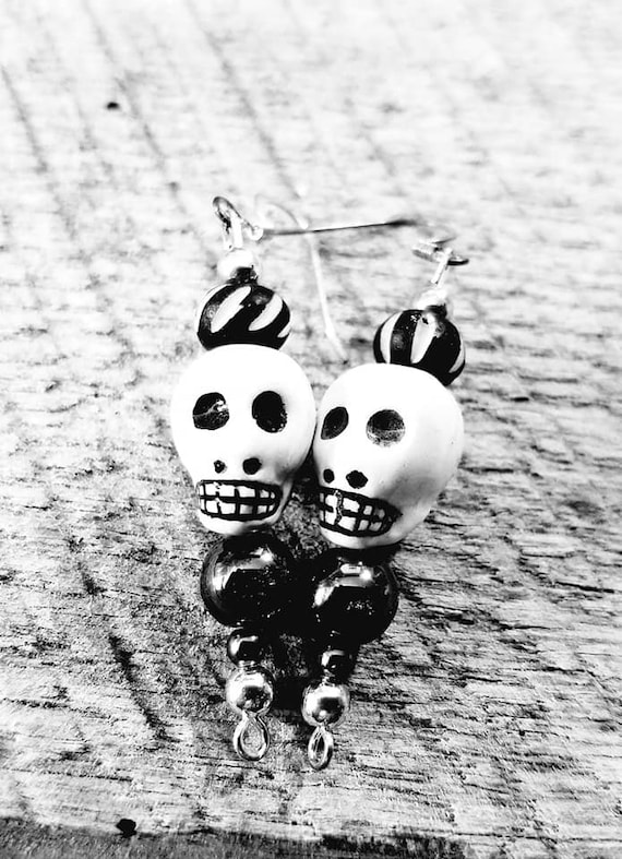 Etsy skull earrings outlet