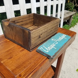 Rustic FARMHOUSE BOX CRATE Reclaimed Wood Bathroom Kitchen Living Room Bedroom Storage Stackable Bookcase Home Decor Custom Sizes Colors