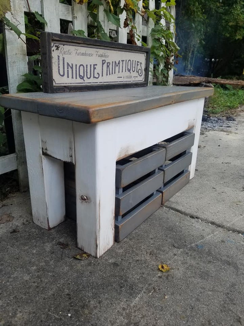 RUSTIC FARMHOUSE BENCH Farm House Mud Room Bench & Two Crates Lot ...