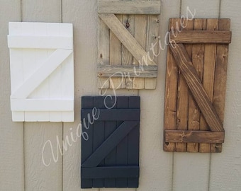 RUSTIC SHUTTER Mini Barn Door Weathered Wood Wall Hanging Shabby Chic Wedding Cake Wooden Backdrop Centerpiece Unique Custom Sizes Colors
