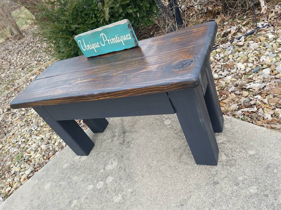 Rustic WOOD FARMHOUSE BENCH & Crate by Unique Primtiques Primitive Farm ...