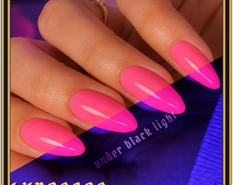 Virtual Love – Neon Pink UV Reactive Nail Polish with Black Light Glow