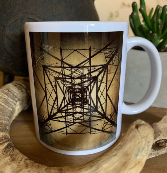 Pylon mug view from below
