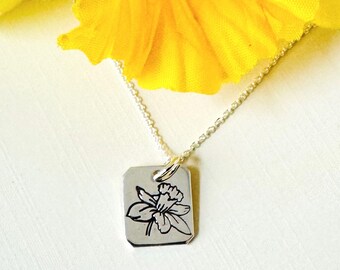 Daffodil Pendant - March Birth Month Flower