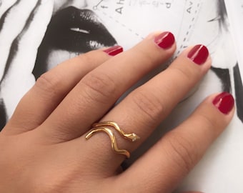 14K Gold Snake Ring Diamond Eyes Serpent Ring Jewelry Snake Band For Women