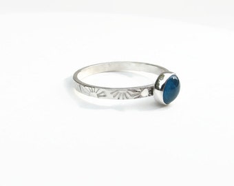 Sterling Silver, 6mm bright blue apatite,neon Blue apatite Stack Ring,Hand Stamped Band, Sunburst stamp, Oxidized Ring