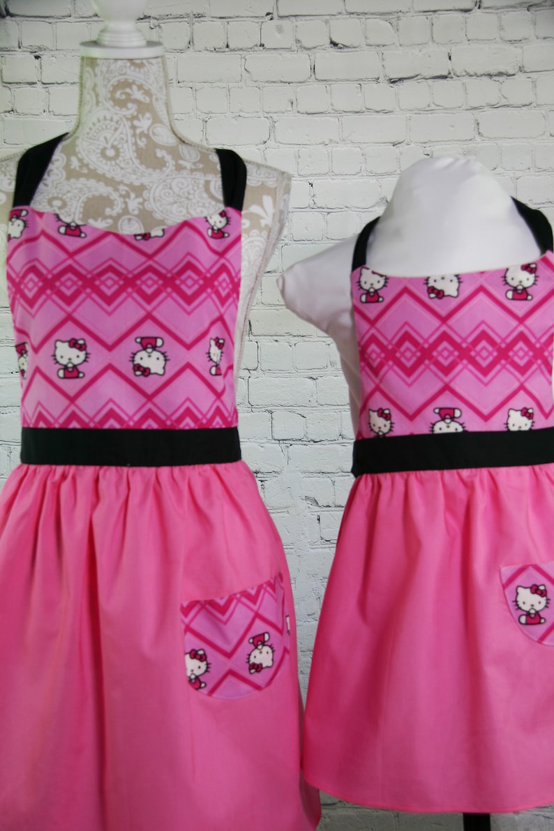 Hello Kitty Apron Set