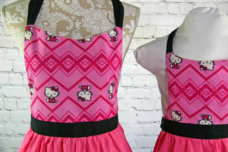Hello Kitty Apron Set