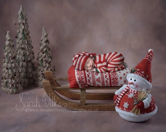 Newborn Digital Backdrop - Christmas Jumper Sleigh ( Higher Angle)