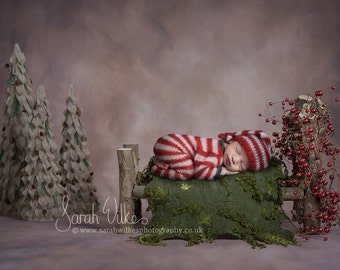 x2 Newborn Digital Backgrounds - Green Felt Christmas Log Bed & Higher Angle