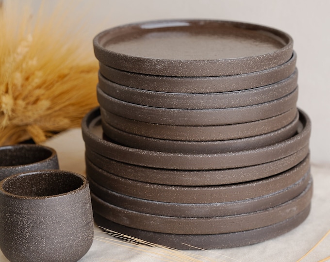 Handmade Stoneware Dinner Plate: Pumpernickel Glaze, Organic Ceramic Dish
