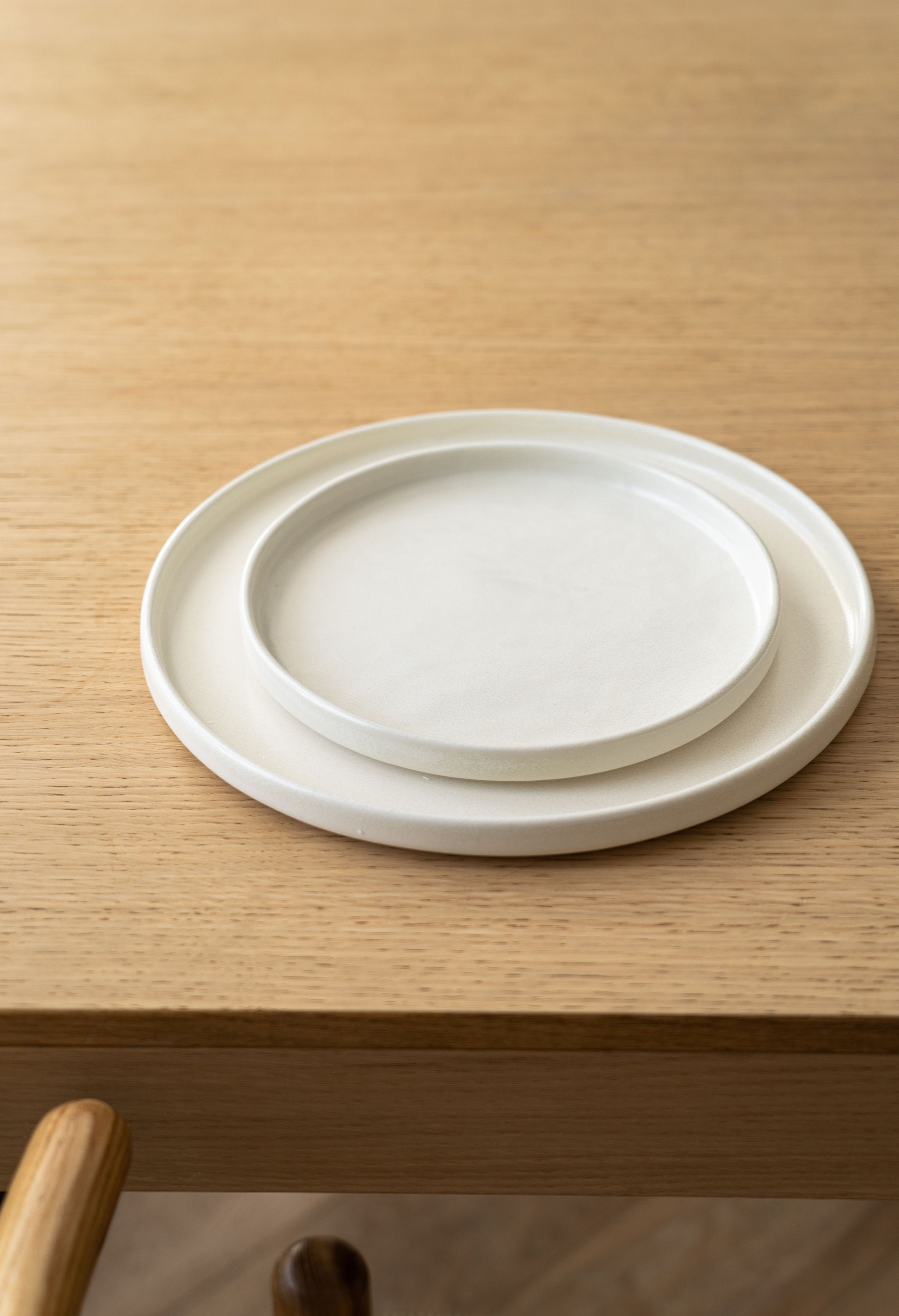 Matte white shop dinnerware