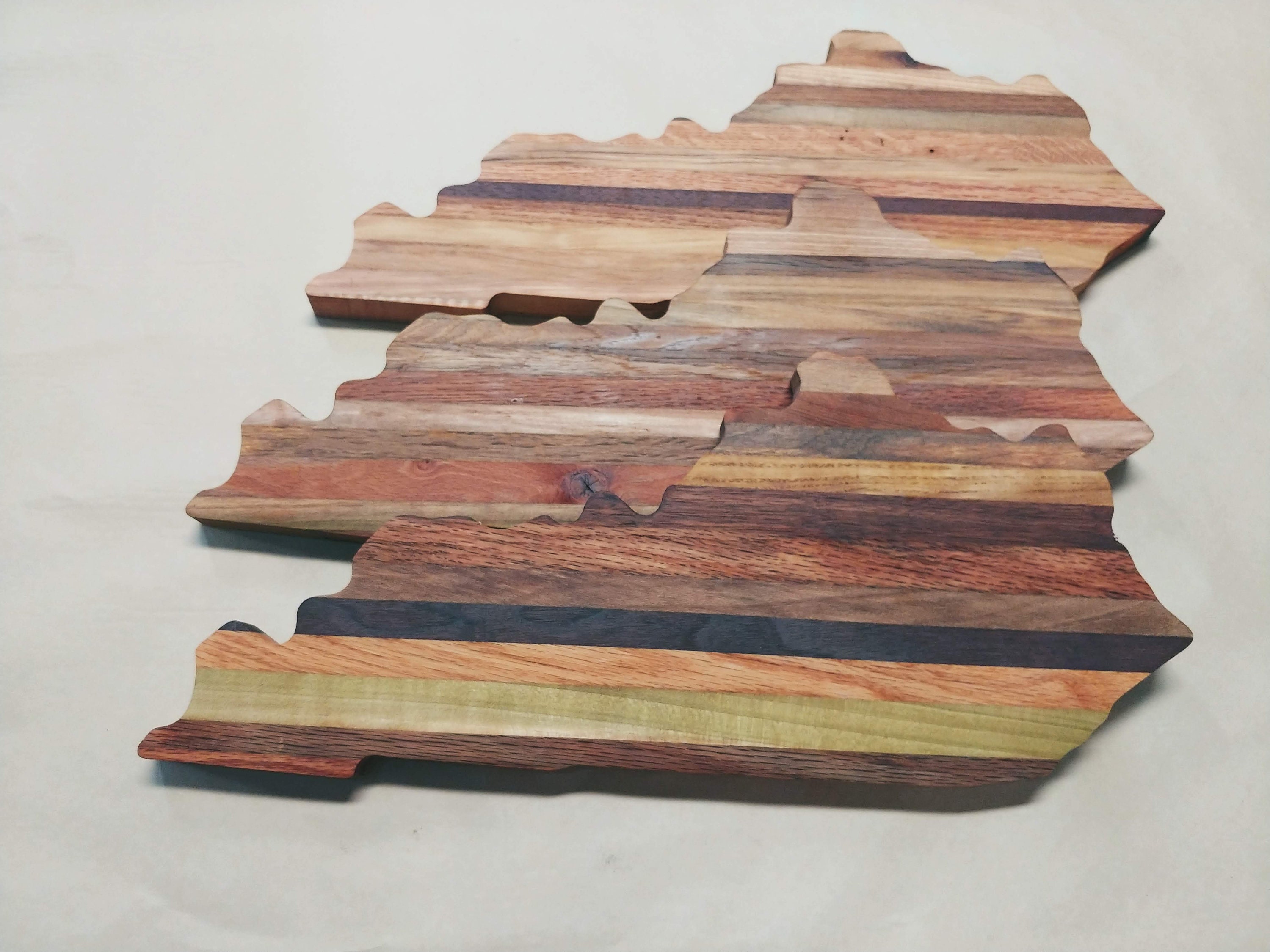 tobacco stick cutting board Kentucky Shaped Cutting Board-Made From Tobacco Sticks / Cheese Board /  Tobacco Farming / Burley / Farmhouse / Kentucky Gift/ Cocktail