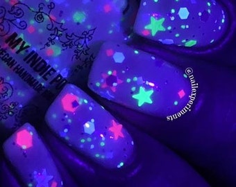 UV reactive Nail polish Milky way - 15ml