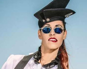 Gold Smoke Lens Steampunk Sunglasses: UV400 Gothic Vampire Style