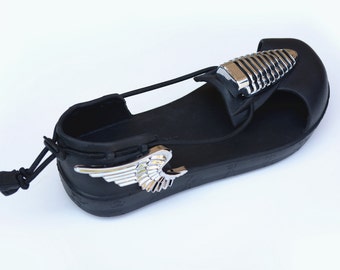 Hi Tek Alexander goth unique silver wing unusual futurisitc handmade men‘s beach sandal