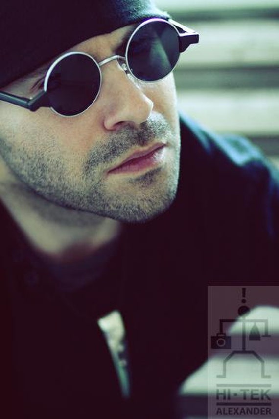 Qucyy Round Steampunk Sunglasses John Lennon Hippie Glasses Metal Frame 100 Blocking Lens