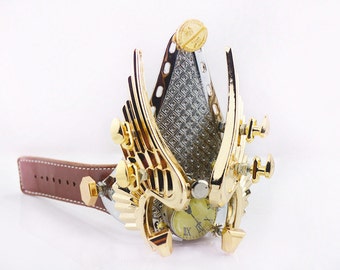 Orologio Bracciale di Alexander Hi-Tek a mano goth steampunk retrò futuristico ala d'oro