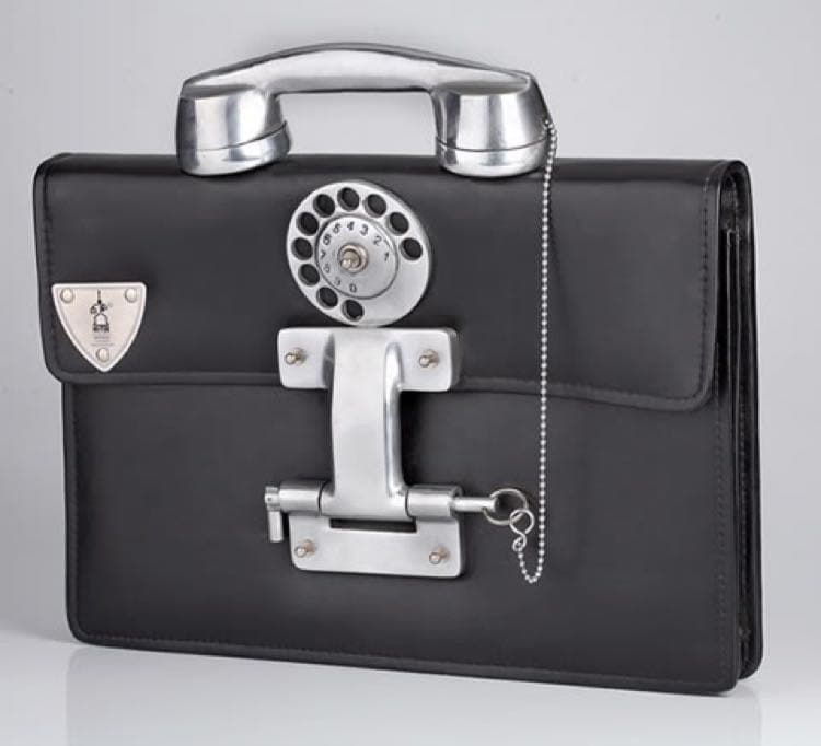 AlexanderHiTek - Etsy 日本