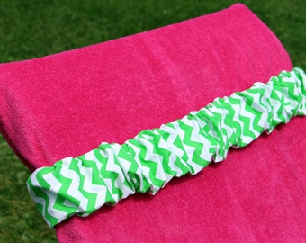 Bright Green Chevron Towel Cinch. Says summer. Beach party. Family vacation. Accessory for cruisers, travelers, resort goers, vacationers.