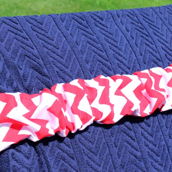 Red chevron towel cinch. Great for: Bosses. Beach Trip. Cruise. Resort. Working vacation. Weekend getaway. Girls trip. Traveler.