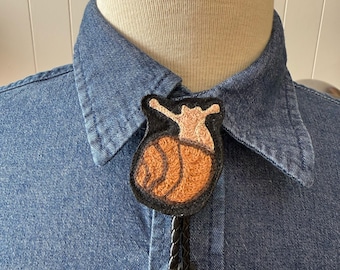 Snail - Handmade Chainstitch Embroidered Genuine Leather Bolo Tie