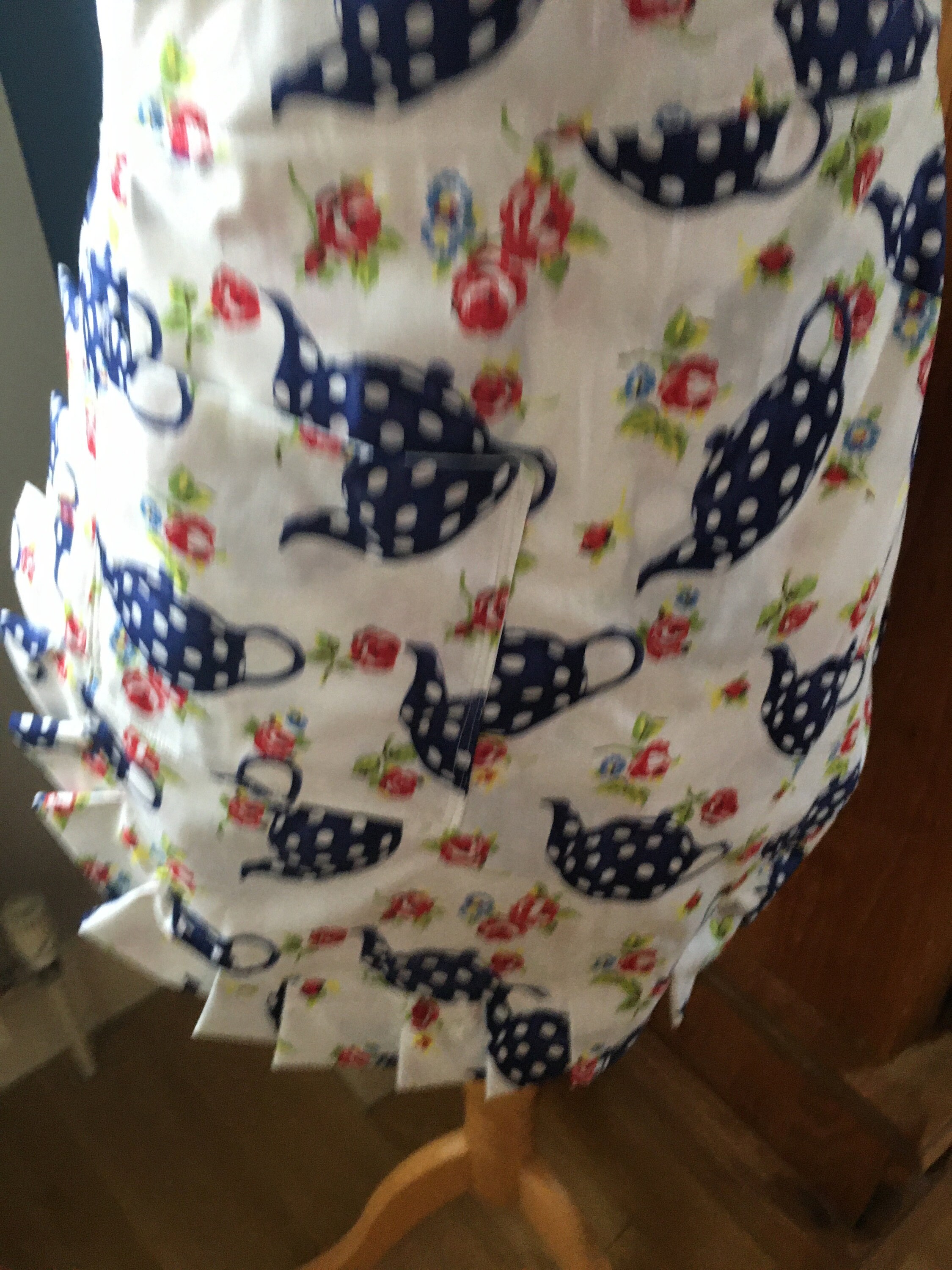 Tea Pot Apron. Ladies Apron. Teapot Fabric Ladies Apron ...