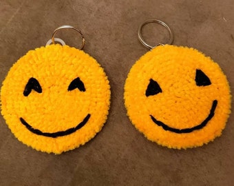 Smiley Face Emoji keychain