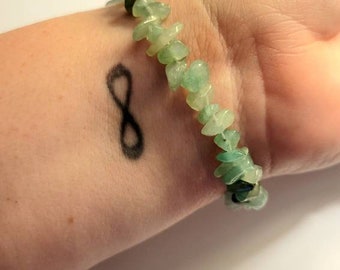 Aventurine stone chip bracelet