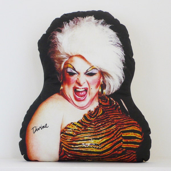 Decorative pillow. Divine. Divine lover gift. John Waters. Drag Queen. Pink Flamingos.