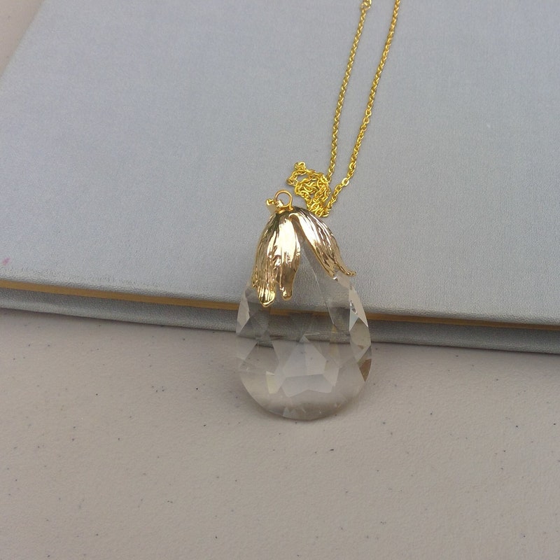 Round Crystal Pendant Necklace - Sale