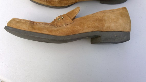 Man's Vintage Tan Suede Slip-On Loafers - image 4