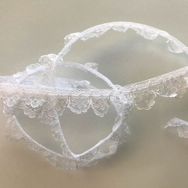 White Ruffled Lace Trim, 3/4" Wide, Bridal Accessories, Apparel, Lingerie, Doll Clothes, Costumes, Sewing Lace Trim, 5 YARDS